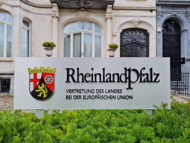 Brüssel3
